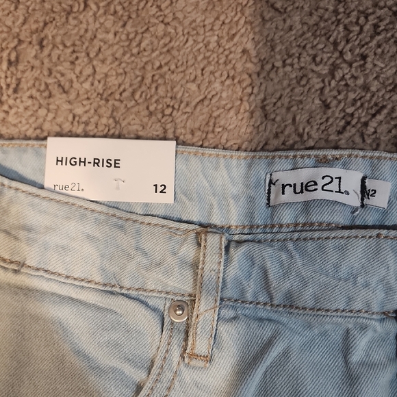 Rue21 Blue Distressed Jean Shorts with Frayed Hem - Picture 2 of 6